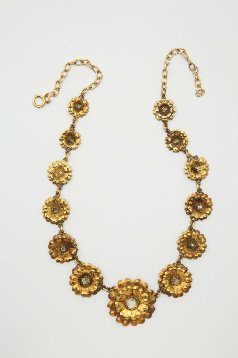 A rose cud diamond necklace  - Auction Fine Jewels - I - Cambi Casa d'Aste