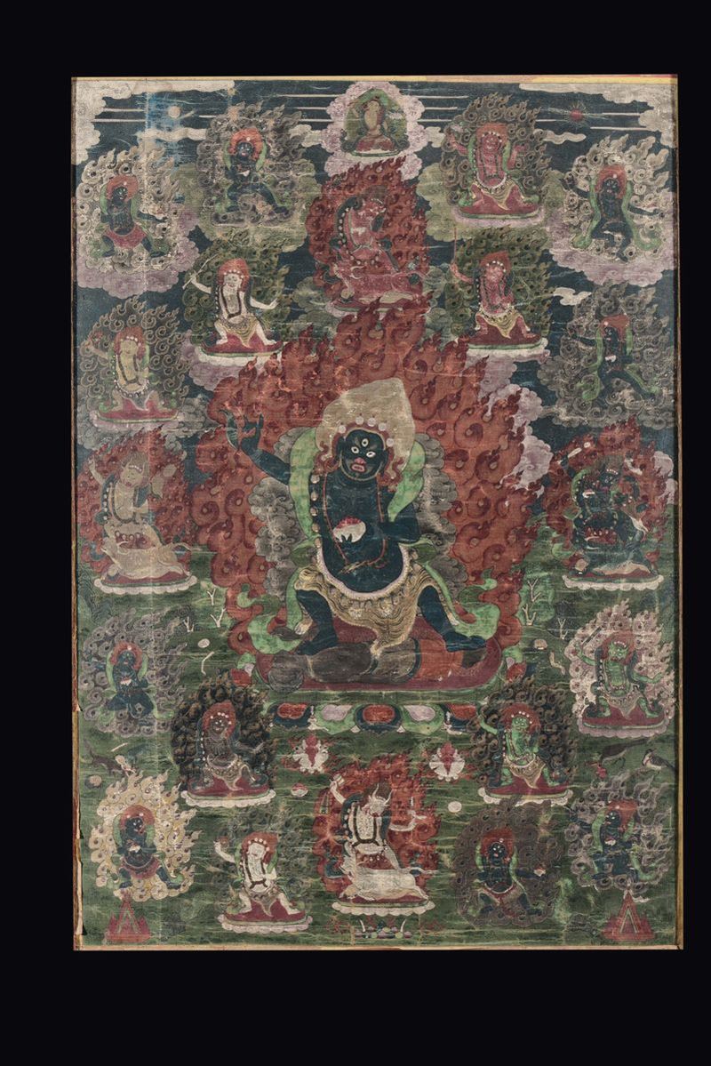 Tanka a fondo blu con numerose divinità e Mahakala centrale, Tibet, XVII secolo  - Asta Fine Chinese Works of Art - II - Cambi Casa d'Aste