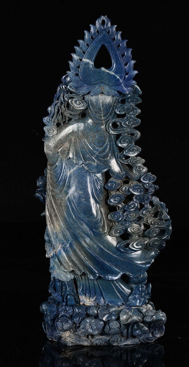 Figura di Guanyin in lapislazzulo con fanciulli, Cina, XX secolo