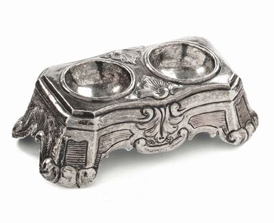 Saliera Doppia in Argento Sbalzato con Punzoni di Palermo e del Console per il 1773
