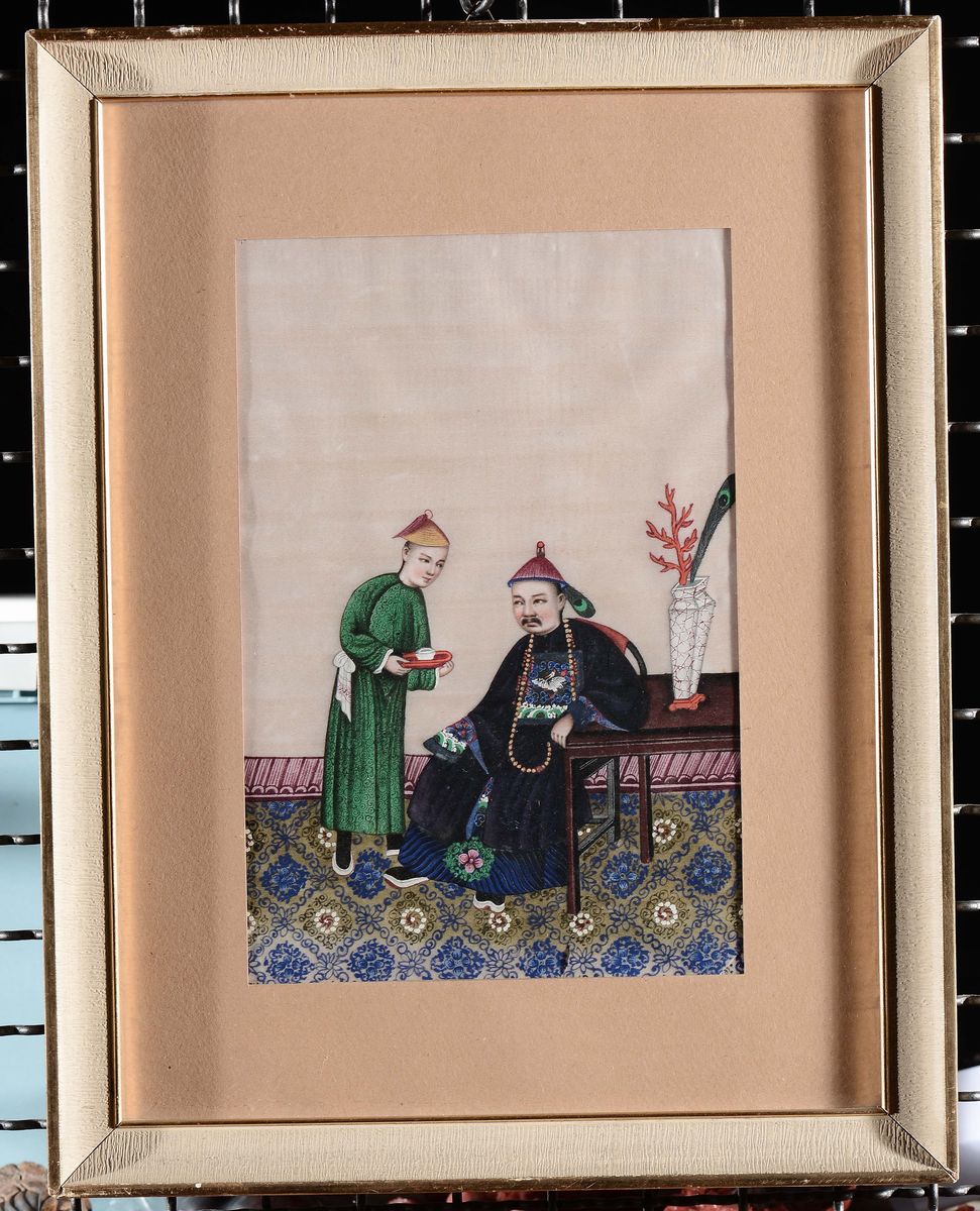 Coppia di Dipinti su Carta Raffiguranti Guanyin e Dignitario con Servitori, Cina, XX Secolo