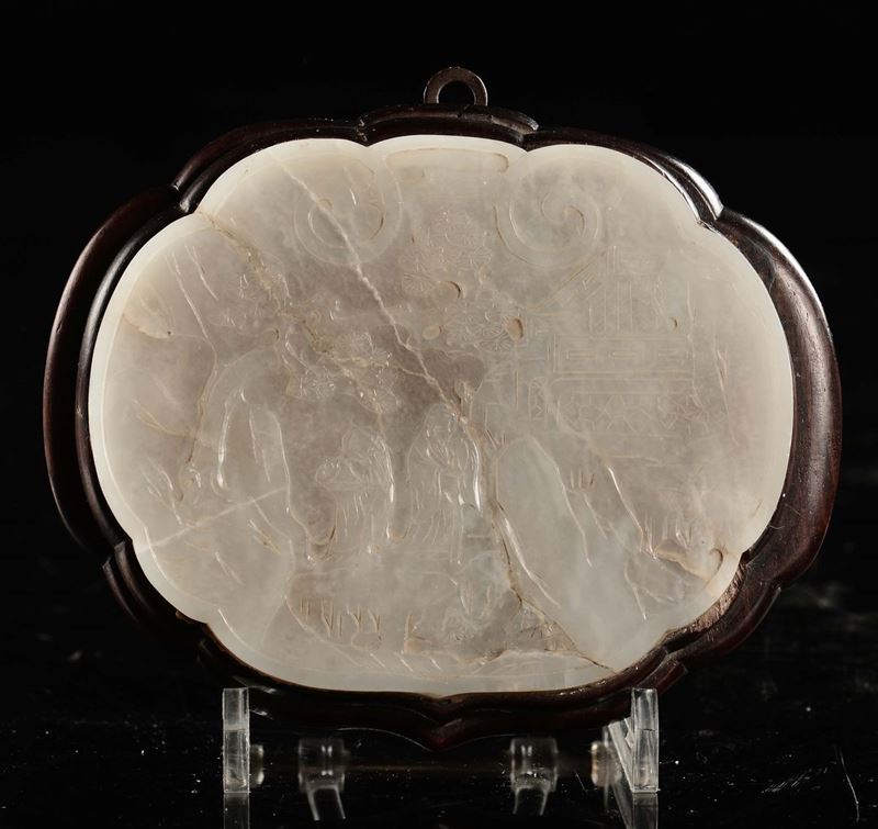 A white jade plaque carved with wise men under a tree on a wooden base, China, Qing Dynasty, 19th century  - Auction Chinese Works of Art - Cambi Casa d'Aste