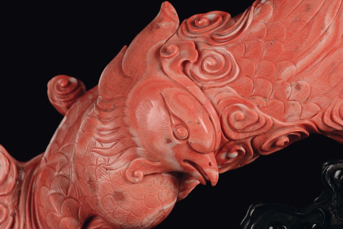 Figura di Fenice Scolpita in Corallo, Cina, Dinastia Qing, Fine XIX Secolo