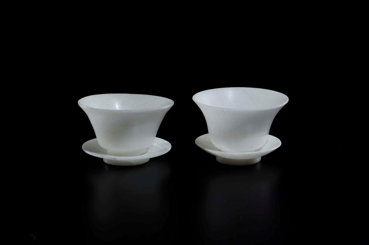 Coppia di Coppette con Piattini in Giada Bianca, Cina, Dinastia Qing, XIX Secolo