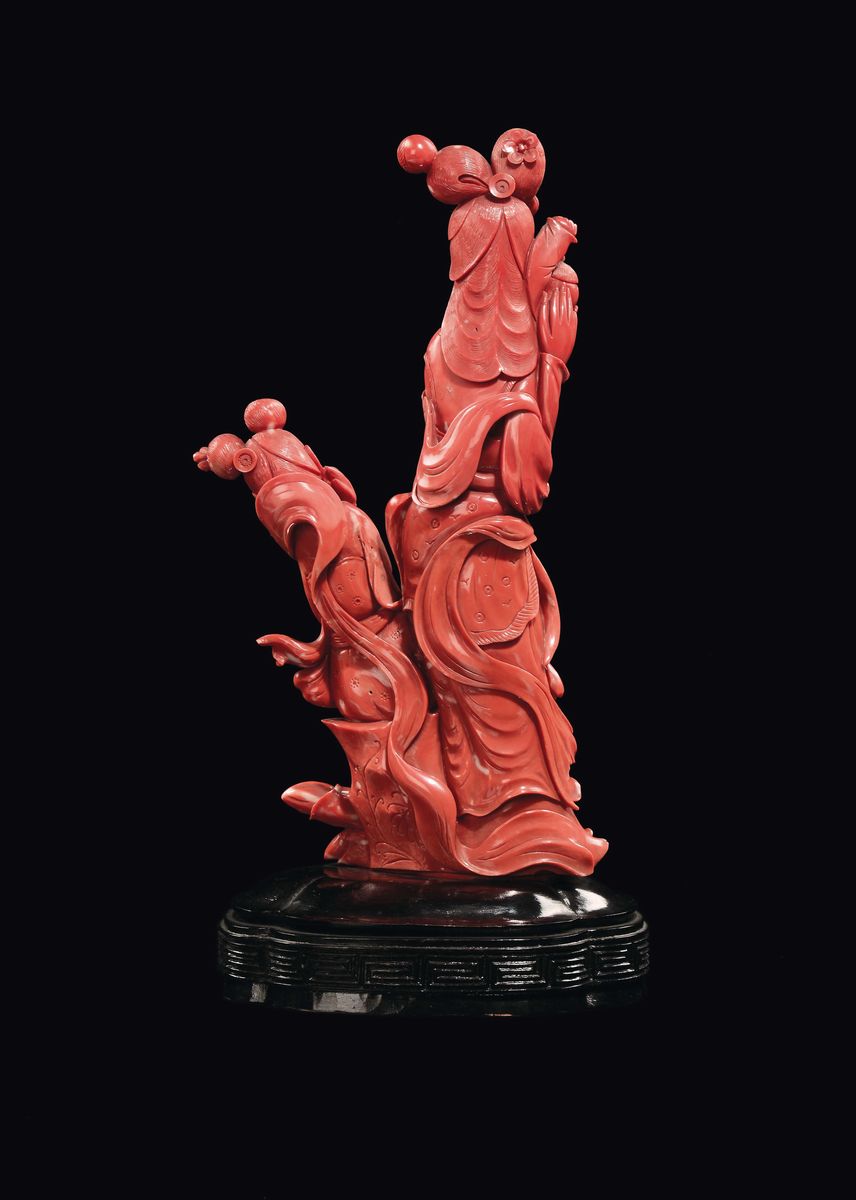 Gruppo Scolpito in Corallo con Guanyin e Fanciulli, Cina, Dinastia Qing, Fine XIX Secolo