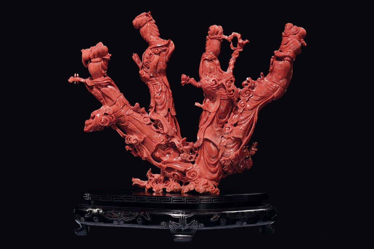 Gruppo Scolpito in Corallo Raffigurante Quattro Guanyin, Cina, Dinastia Qing, Fine XIX Secolo