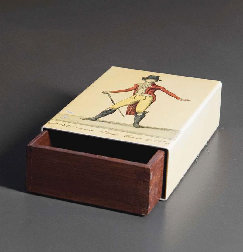 Piero Fornasetti Scatola in metallo serigrafato e mogano  - Auction Design - IV - Cambi Casa d'Aste