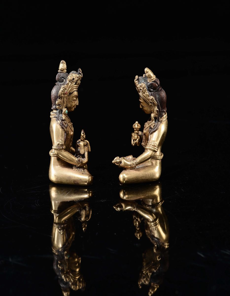 Bronzo dorato, Coppia di figure di Tara, Tibet, Dinastia Qing, XVIII secolo