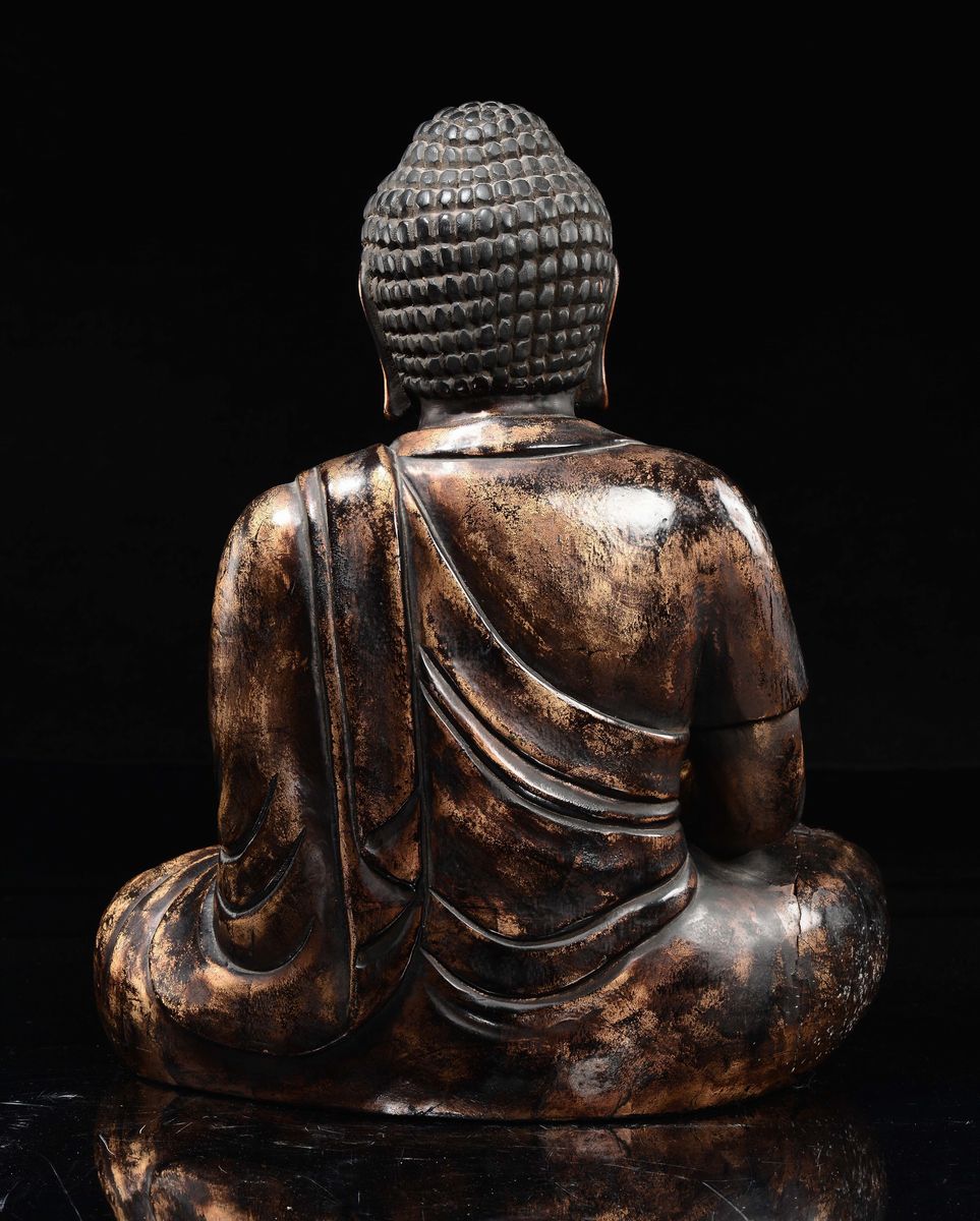 Figura di Buddha in Legno Laccato e Dorato, Corea, Dinastia Choson, XVIII/XIX Secolo