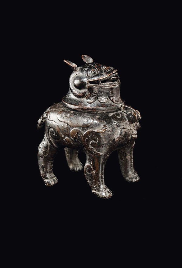 Incensiere in bronzo a guisa di cane di Pho, Cina, MIng, XVII secolo