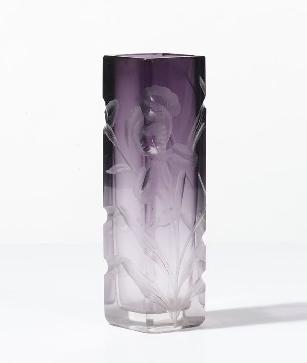 Vasetto in vetro viola
