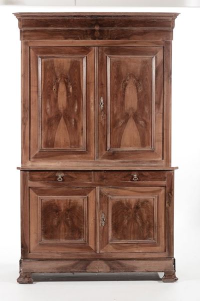 Credenza in Noce a Due Corpi, Italia Centrale XIX Secolo