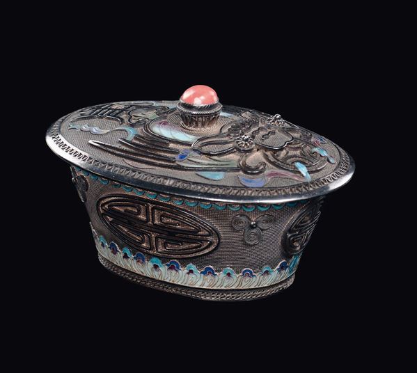 A silver and enamel cloisonné box, China, Qing Dynasty, 19th century