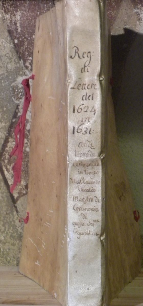 Manoscritto - Libro di Cerimonialireg: di Lettere del 1624 in 1631. Anzi Libro di Cerimoniali in ...
