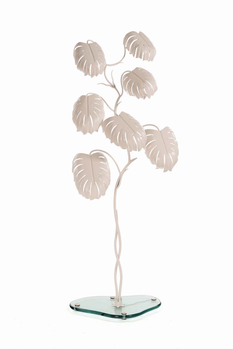 Lampada da terra in metallo laccato con base in vetro molato e supporti in ottone  - Auction Design - II - Cambi Casa d'Aste