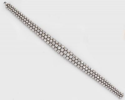 Bracciale con Tre File di Diamanti per Ct 8,00 Circa