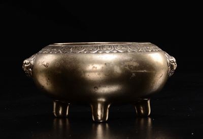 Incensiere Tripode in Bronzo Dorato, Cina, Dinastia Ming, XVII Secolo
