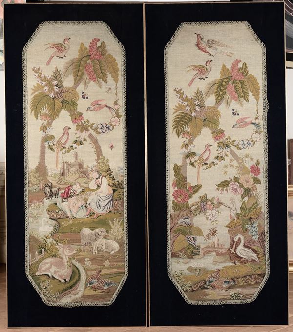 Coppia di pannelli ricamati