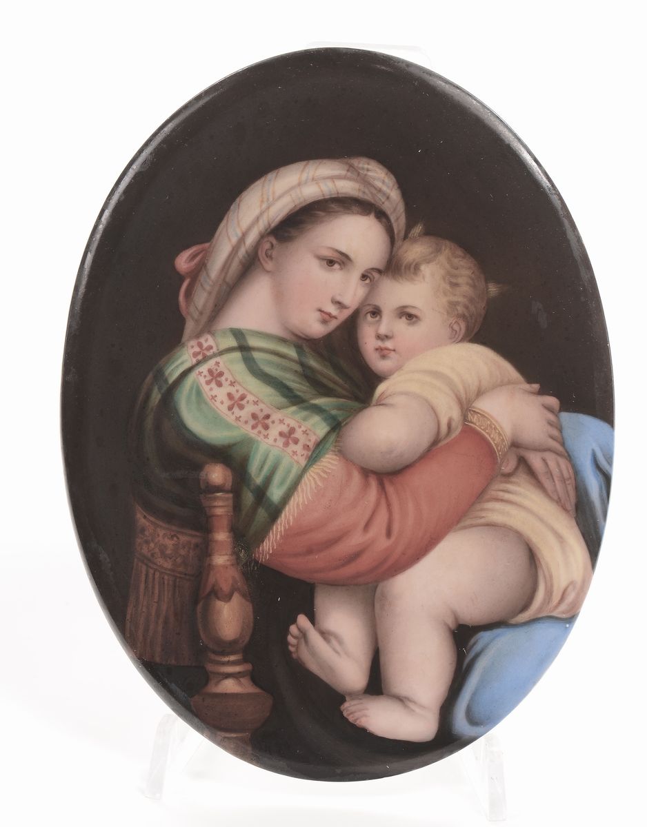 Coppia di Dipinti Ovale a Soggetto Religioso con Cornici Dorate
