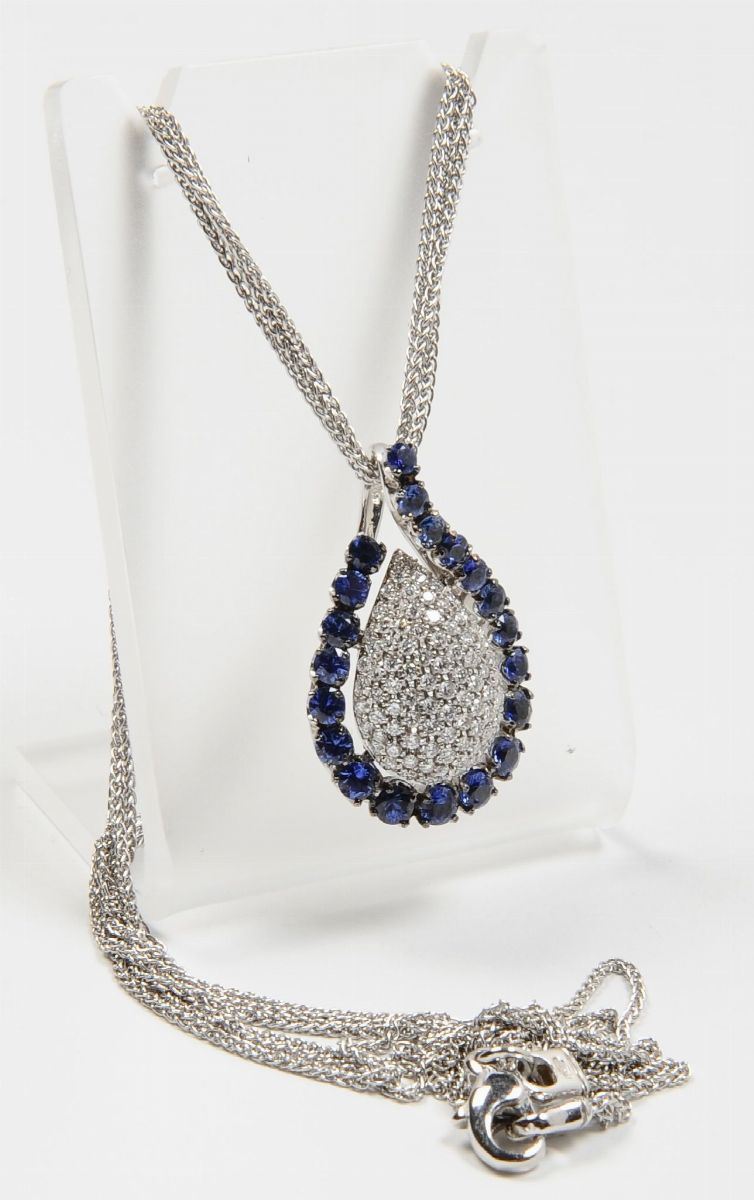A diamond and sapphire pendant  - Auction Furnishings from the mansions of the Ercole Marelli heirs and other property - Cambi Casa d'Aste