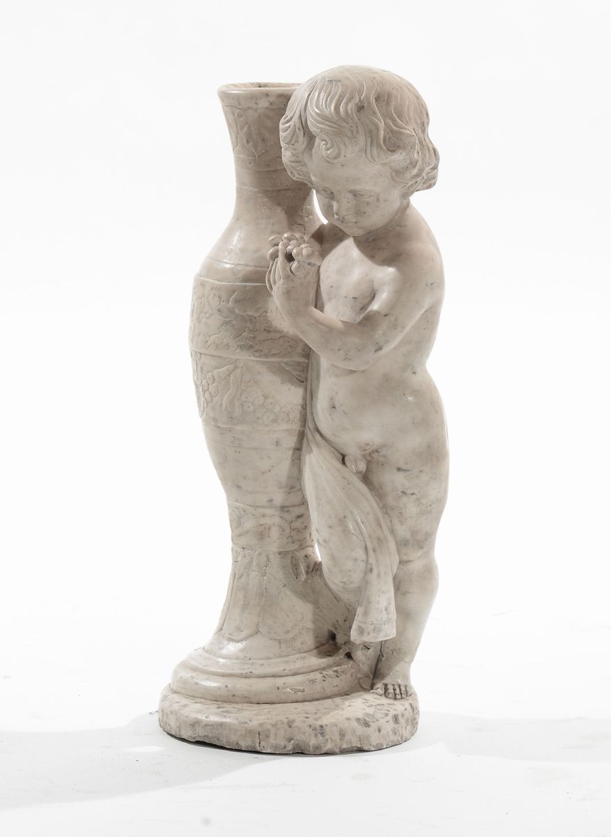 Scultura in Marmo Bianco Raffigurante Putto con Anfora, XIX Secolo