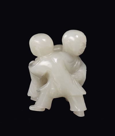 Due Fanciulli Lottatori Scolpiti in Giada Bianca, Cina, Dinastia Qing, XIX Secolo