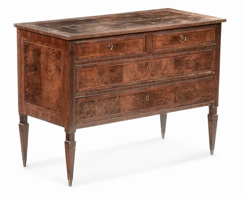 Comò a quattro cassetti lastronato e filettato, XIX secolo  - Asta Antiquariato e Dipinti Antichi - I - Cambi Casa d'Aste