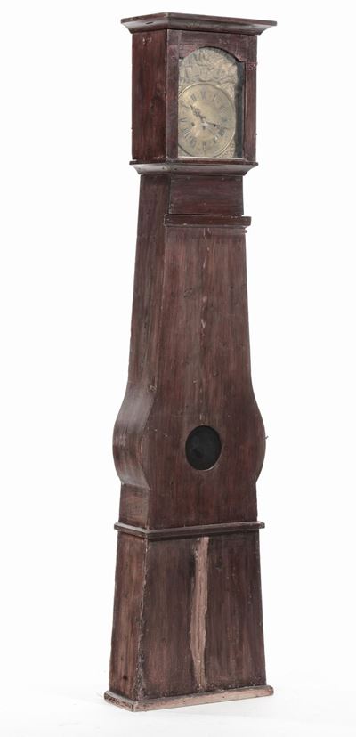 Orologio a Torre con Cassa in Legno