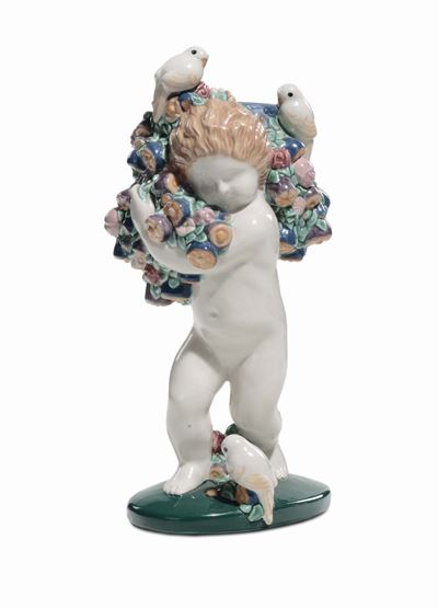Michael Powolny - Wiener Keramik (attr.)putto con Tralci di Fiori e Papagalli