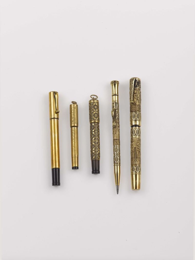 A lot containing five gold plated pens  - Auction Fine Jewels - Cambi Casa d'Aste