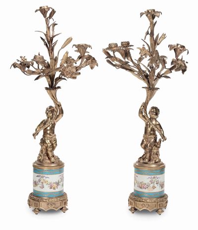 Coppia di Candelabri Raffiguranti Putti, Francia XIX Secolo