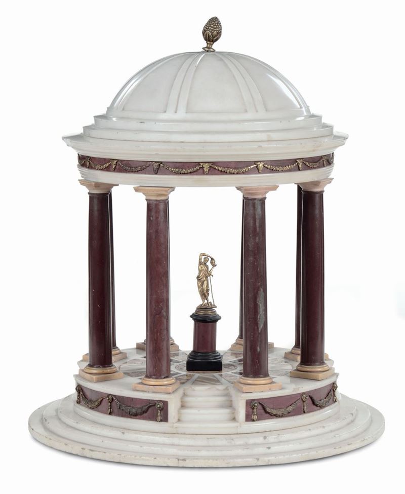 Tempietto in marmi differenti nello stile di Valadier  - Asta Antiquariato e Dipinti Antichi - I - Cambi Casa d'Aste