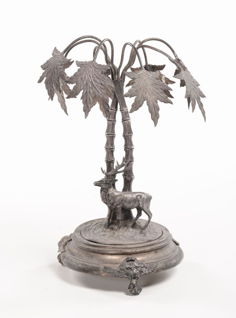 Centrotavola in metallo  - Auction Antique and Old Masters - I - Cambi Casa d'Aste