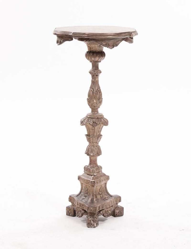 Gueridon in legno intagliato e dorato, XVIII-XIX secolo  - Asta Antiquariato e Dipinti Antichi - I - Cambi Casa d'Aste