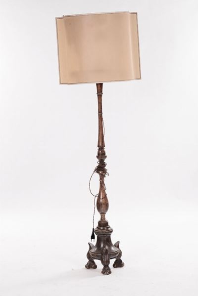 Lampada da Terra in Legno Tornito