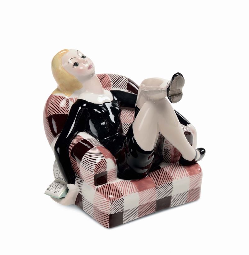 Lenci - Este Ceramiche, Edizione Postuma in tiratura limitata Donna poltrona  - Asta Arredi dalle dimore degli eredi Ercole Marelli e altre provenienze - Cambi Casa d'Aste