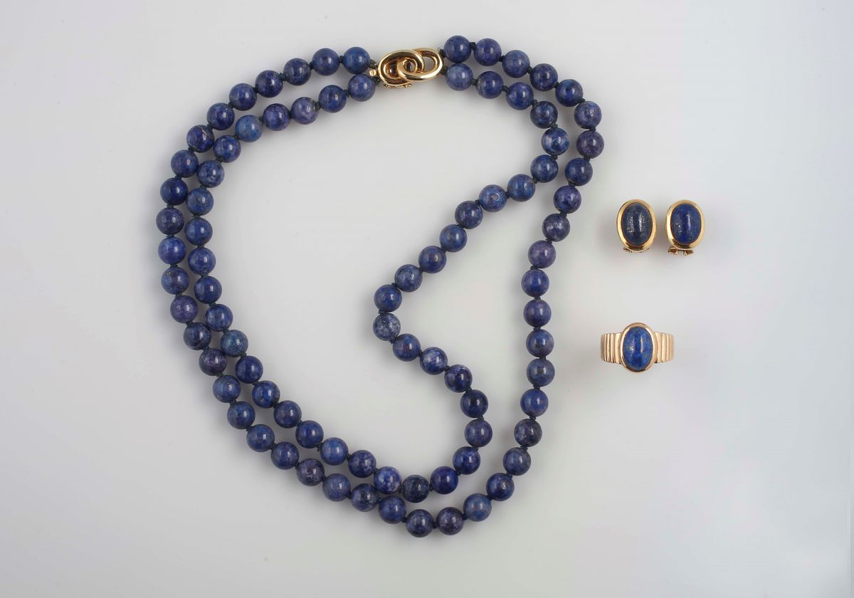 Parure Composta da Girocollo,orecchini ed Anello in Sodalite