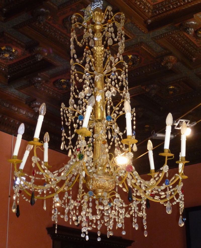 Lampadario Luigi XVI in legno intagliato e dorato, Genova XVIII secolo  - Asta Antiquariato e Dipinti Antichi - I - Cambi Casa d'Aste