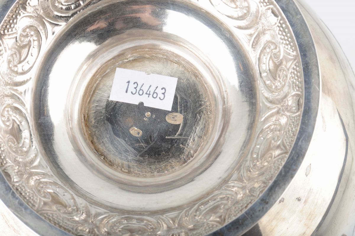 Brocca in Argento Sbalzato e Cesellato, Copenaghen 1891
