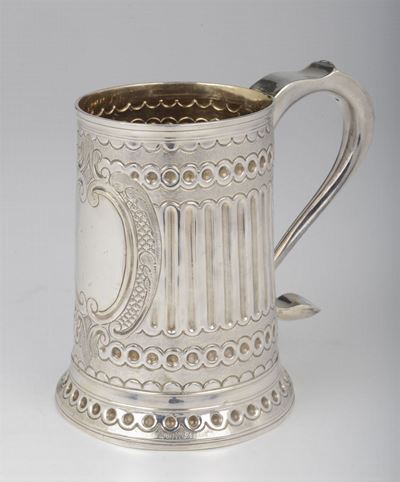 Tankard in Argento Sbalzato, Argentieri John Langlands i & John Robertson I, New Castle 1788