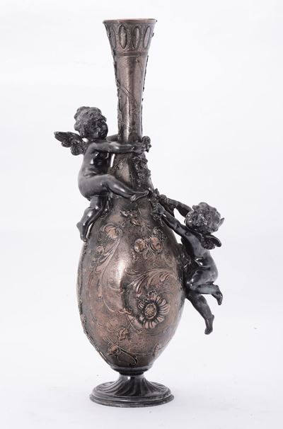 Vaso Hagenauer in Bronzo, Argento e Rame, Fine XIX Secolo