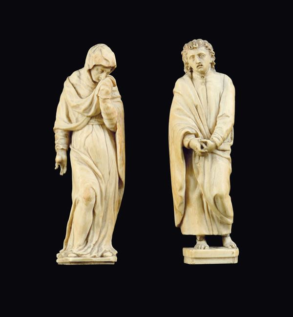 Coppia di sculture in avorio raffiguranti “dolente” e San Giovanni nell’immagine di dolente, Artista lombardo o tedesco della prima metà del XVI secolo