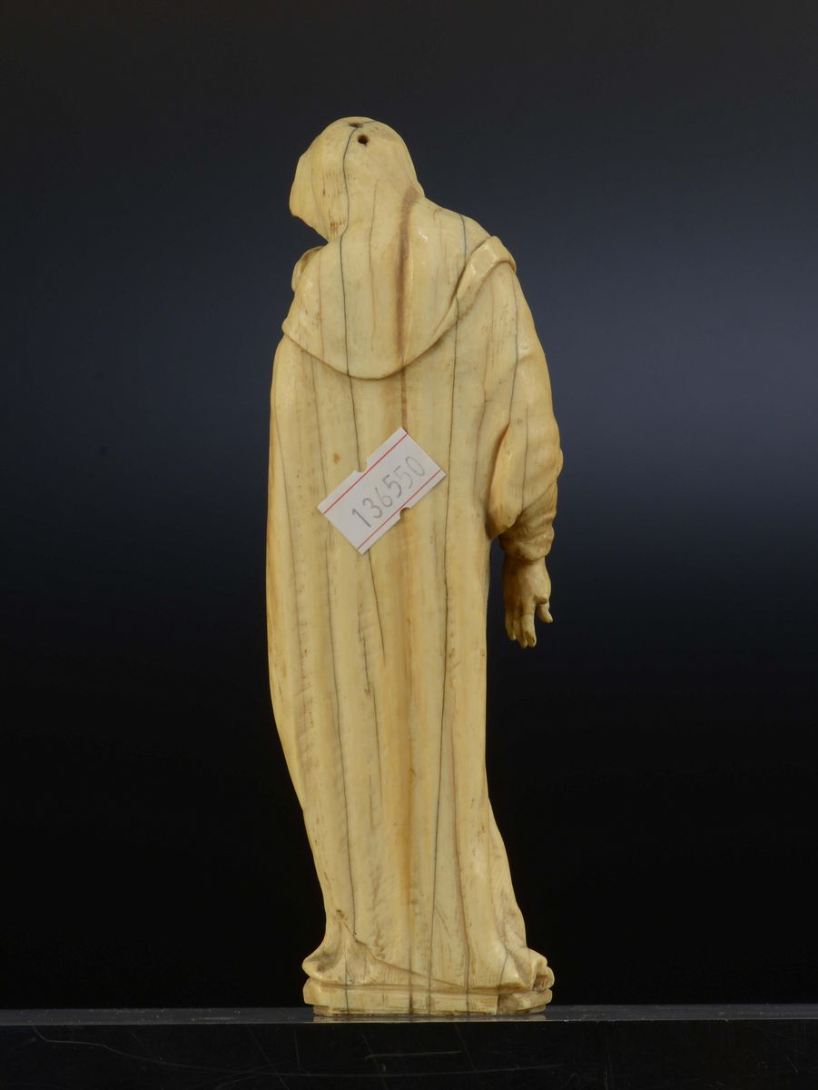 Coppia di Sculture in Avorio Raffiguranti “dolente” e San Giovanni Nell’immagine di Dolente, Arti...