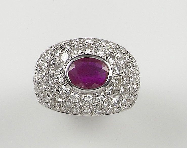 Anello musone con pavé di diamanti  - Asta Antiquariato e Dipinti Antichi - I - Cambi Casa d'Aste
