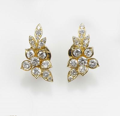 Van Cleef & Arpels, Orecchini con Diamanti Taglio Rotondo