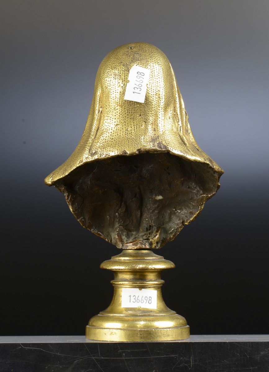 Figura Femminile in Bronzo Fuso, Cesellato e Dorato, Arte Italiana, Probabilmente Roma, XVII-XVII...