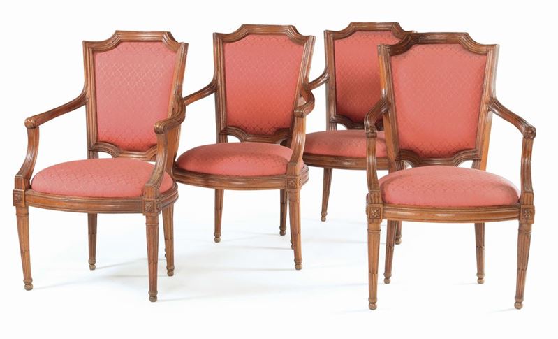 Quattro poltrone in noce, XVIII secolo  - Auction Furnishings from the mansions of the Ercole Marelli heirs and other property - Cambi Casa d'Aste