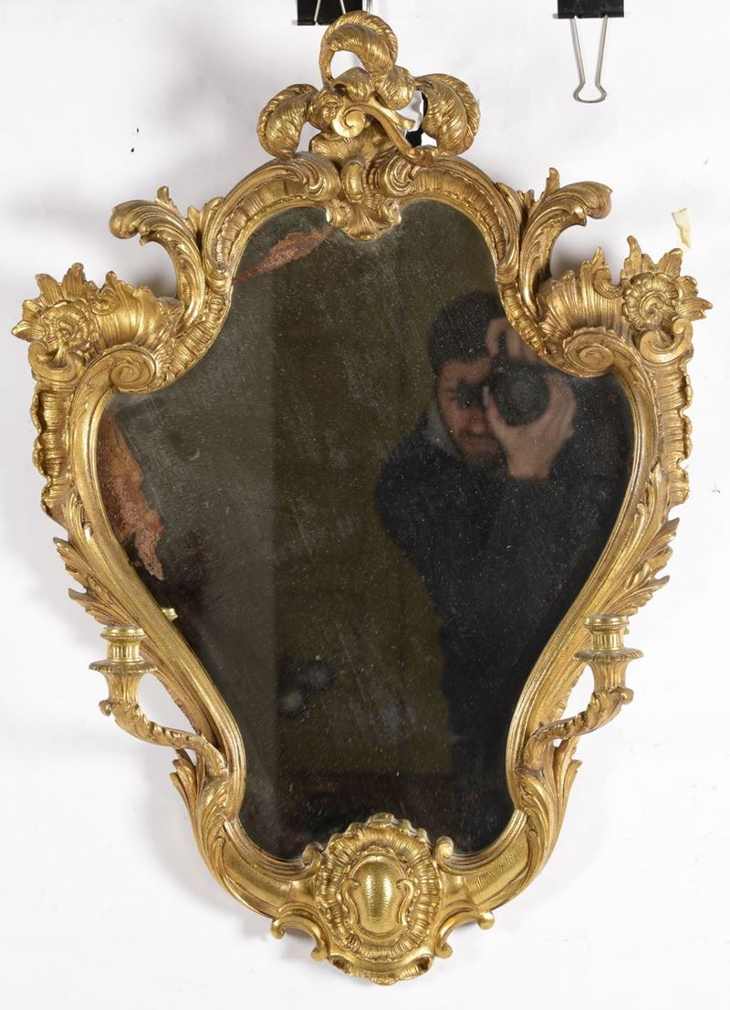Ventola a due luci in bronzo dorato, XIX secolo  - Asta Antiquariato e Dipinti Antichi - I - Cambi Casa d'Aste