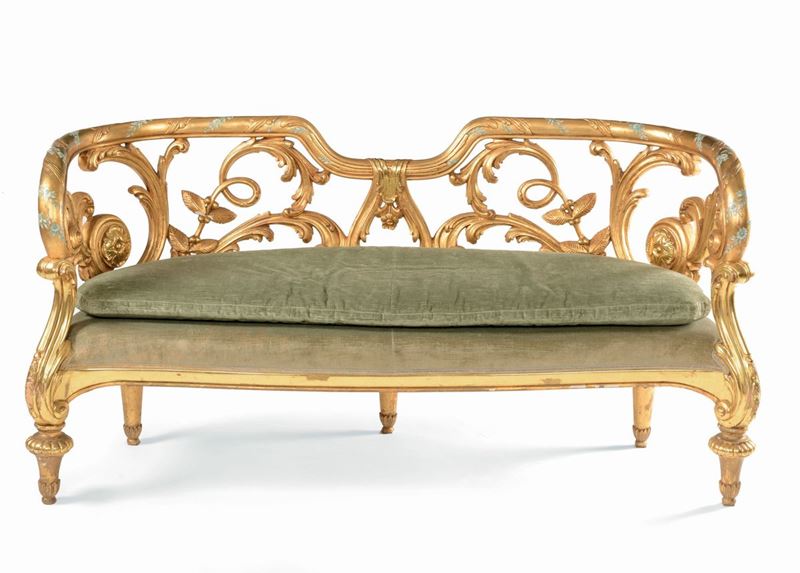 Coppia di divanetti in legno dorato e laccato, XIX-XX secolo  - Asta Antiquariato e Dipinti Antichi - I - Cambi Casa d'Aste