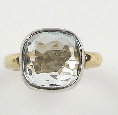 Anello con Quarzo Azzurro